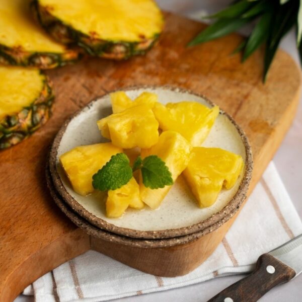 Pineapple with Coconut cubes